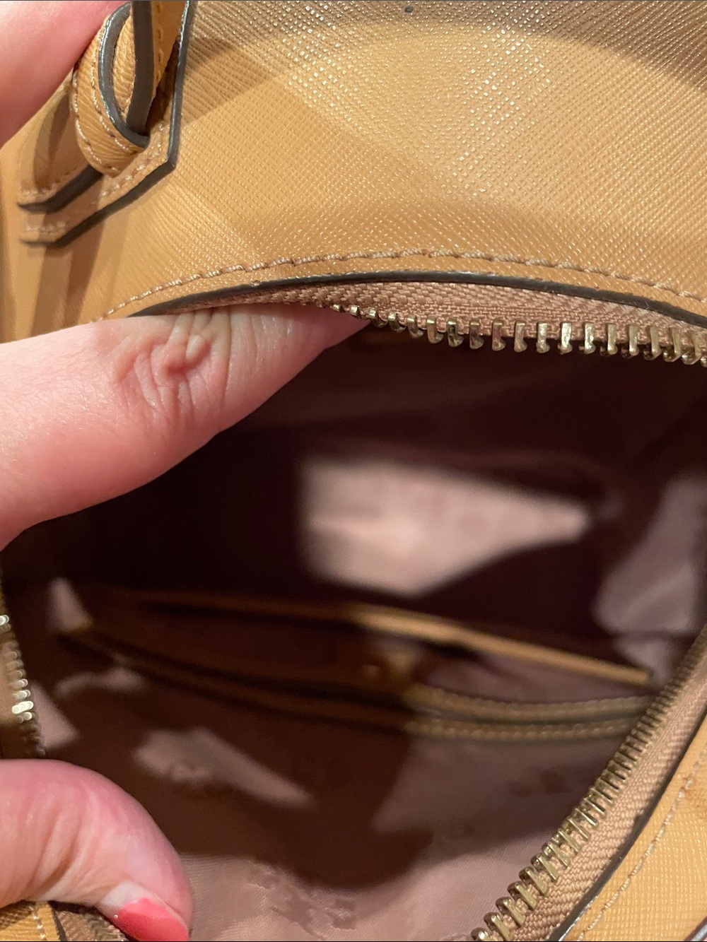 Tory Burch Peach-Tan Saffiano Leather Backpack with Matching Wallet - Picture 3 of 5